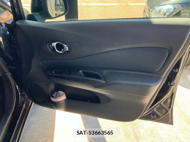 Nissan NOTE 2014-05 7963106-10
