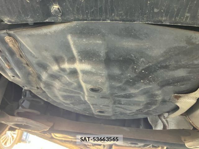 Nissan NOTE 2014-05 7963106-7