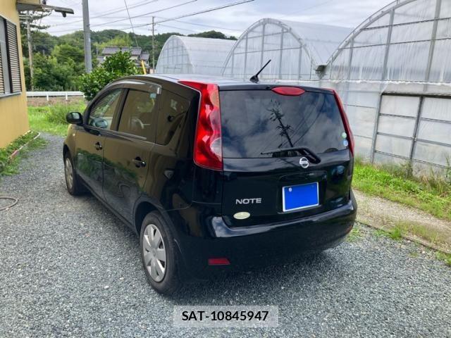 Nissan NOTE 2011-07 7963108-5