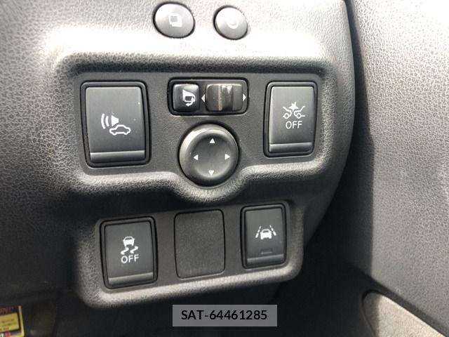 Nissan NOTE 2018-02 7963080-7