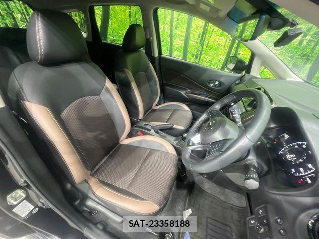 Nissan NOTE 2018-02 7963079-8