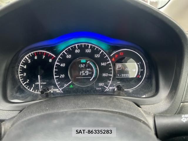 Nissan NOTE 2014-06 7963111-16
