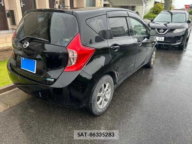 Nissan NOTE 2014-06 7963111-2