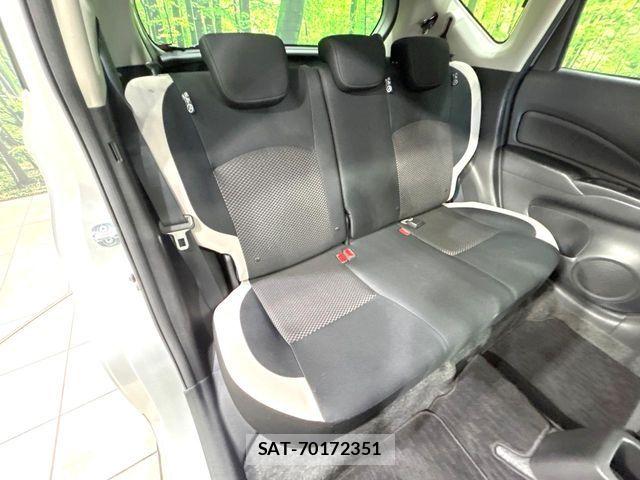 Nissan NOTE 2017-06 7963088-9