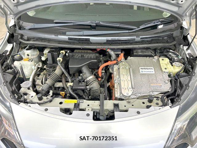 Nissan NOTE 2017-06 7963088-17