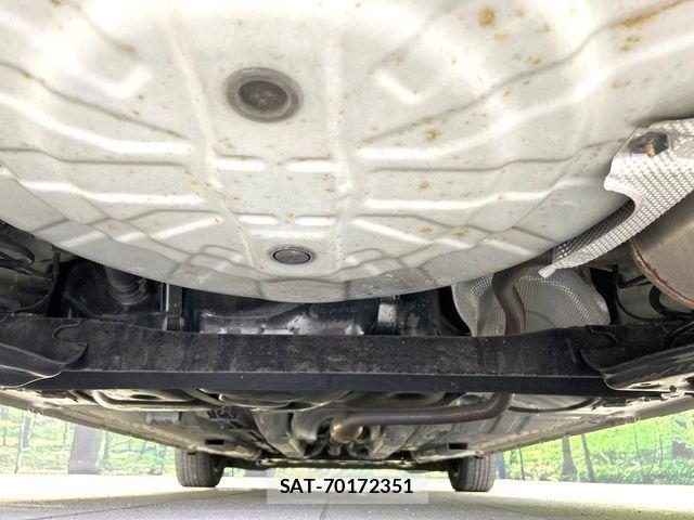 Nissan NOTE 2017-06 7963088-18