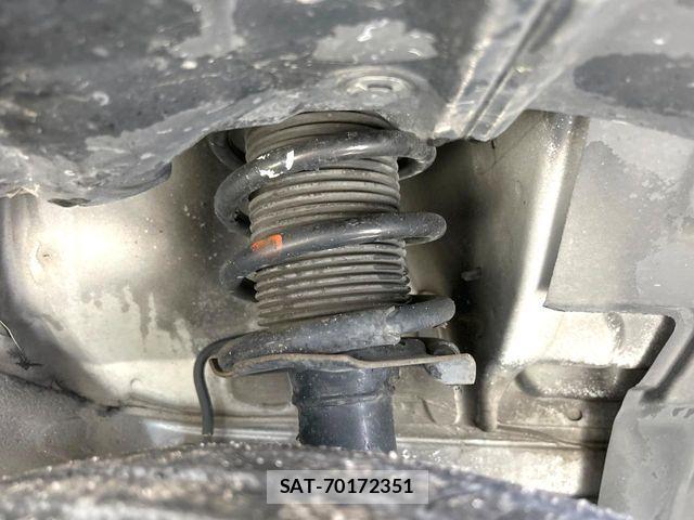 Nissan NOTE 2017-06 7963088-19