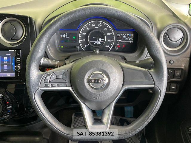 Nissan NOTE 2017-06 7963089-10