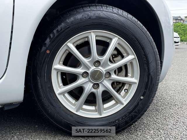 Nissan NOTE 2015-06 7963097-3