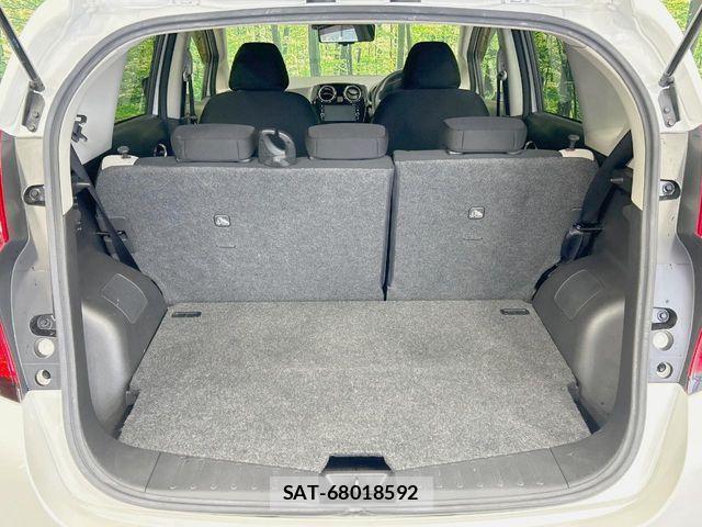 Nissan NOTE 2018-01 7963091-9