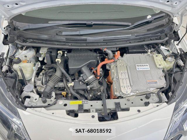 Nissan NOTE 2018-01 7963091-17