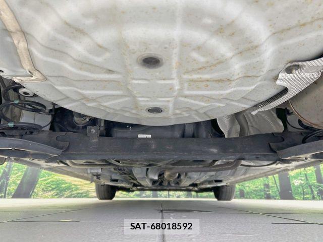 Nissan NOTE 2018-01 7963091-18