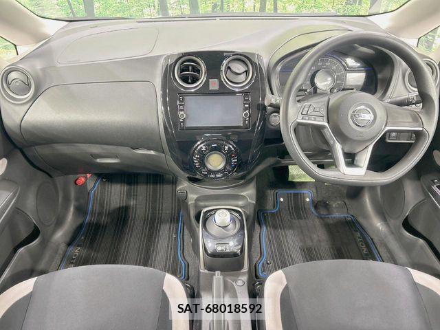 Nissan NOTE 2018-01 7963091-1
