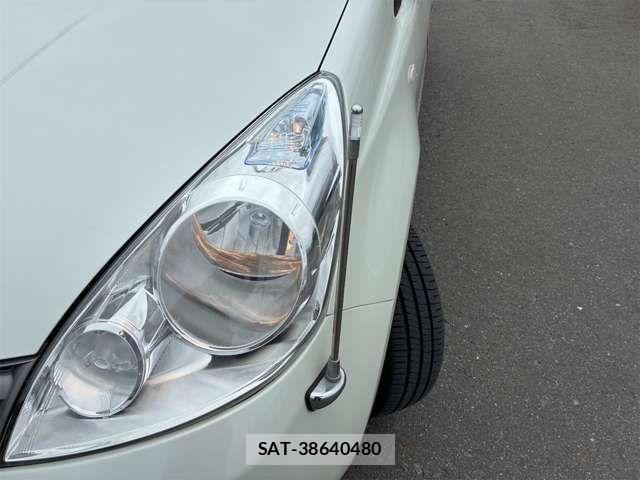 Nissan NOTE 2009-11 7963098-10