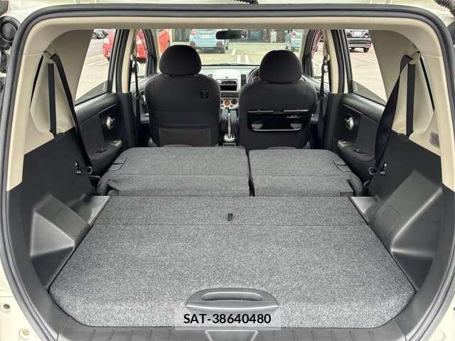 Nissan NOTE 2009-11 7963098-13