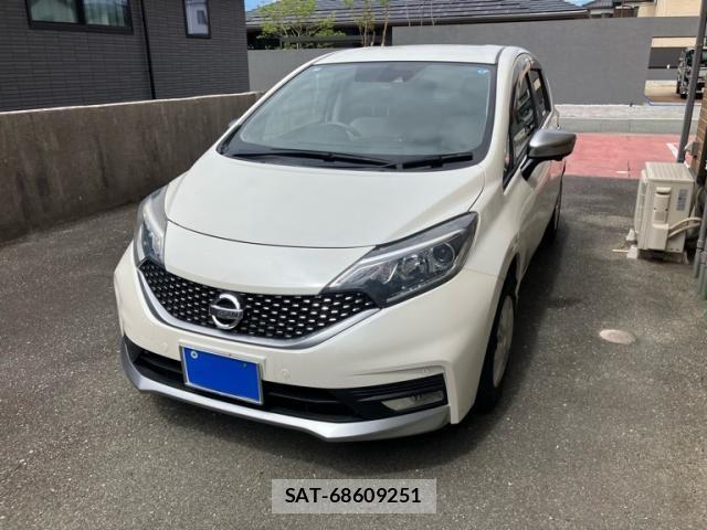 Nissan NOTE 2017-03 7980414-4