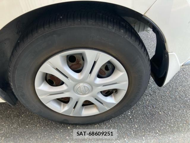 Nissan NOTE 2017-03 7980414-7