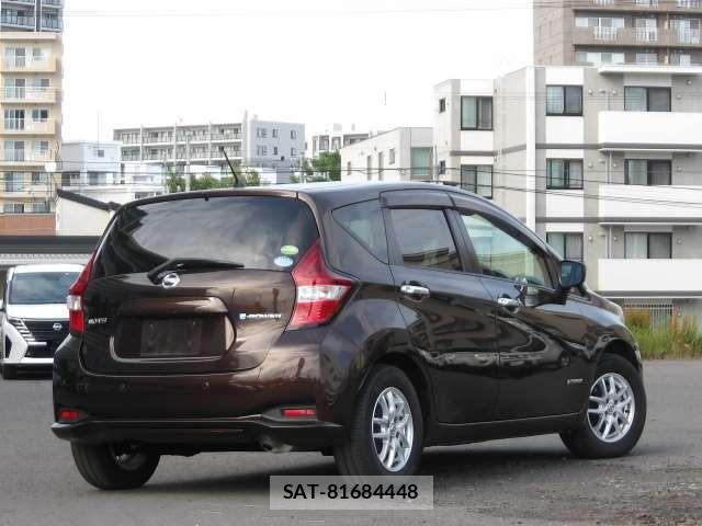 Nissan NOTE 2017-07 7980398-1
