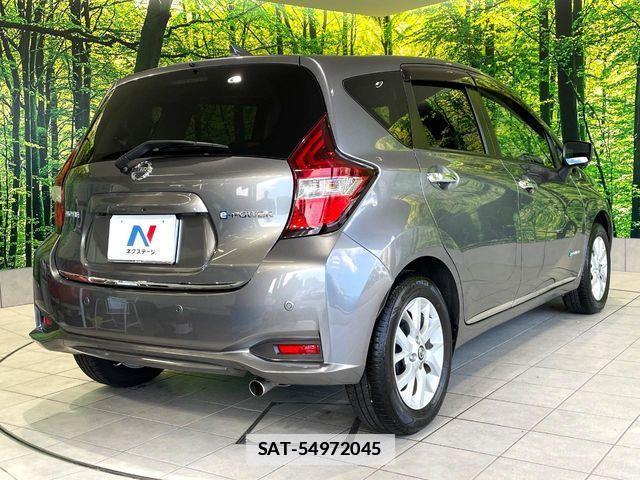 Nissan NOTE 2019-04 7980393-16