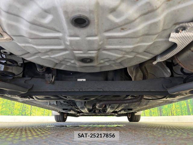 Nissan NOTE 2018-06 7980394-19