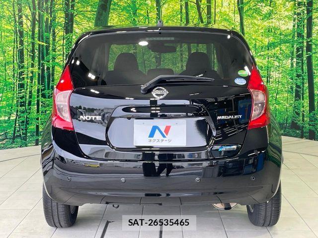 Nissan NOTE 2015-06 7980411-14
