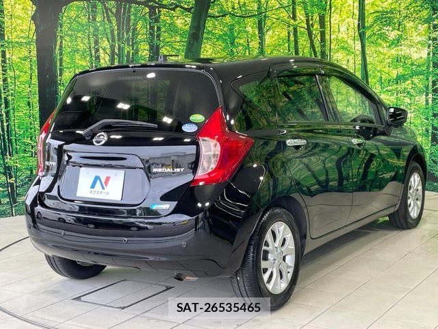Nissan NOTE 2015-06 7980411-16