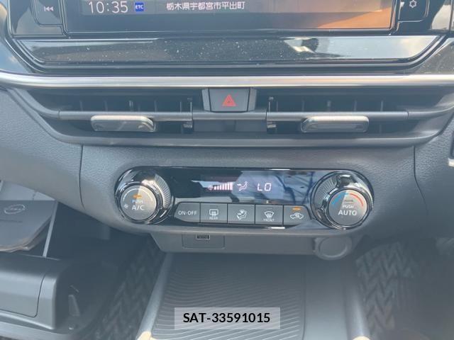 Nissan NOTE 2022-04 7980385-17