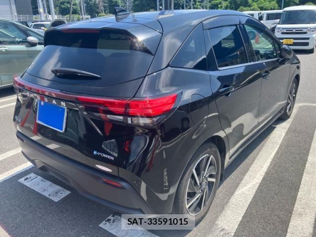 Nissan NOTE 2022-04 7980385-4