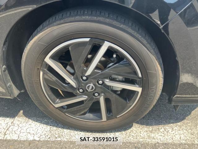 Nissan NOTE 2022-04 7980385-7