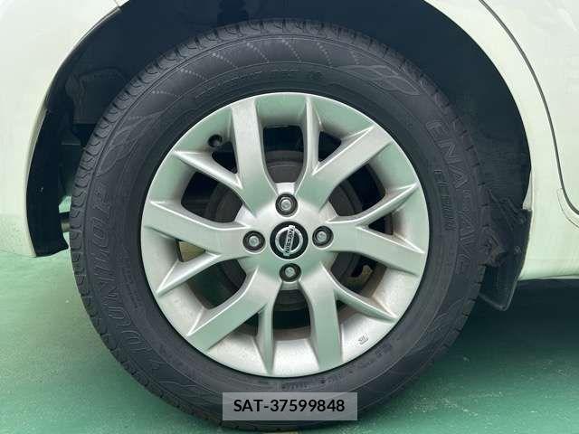 Nissan NOTE 2019-05 7980397-11
