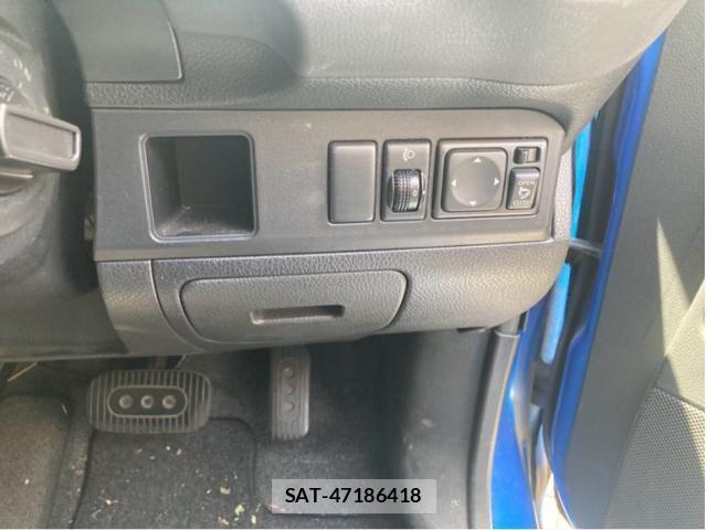 Nissan NOTE 2009-03 7980415-19