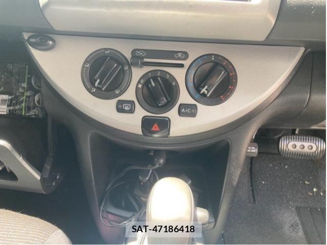 Nissan NOTE 2009-03 7980415-22