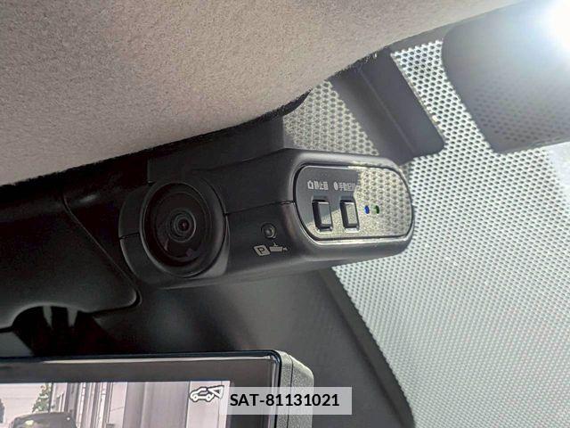 Nissan NOTE 2024-04 7980380-6