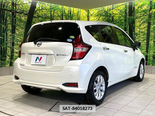 Nissan NOTE 2018-06 7980395-16