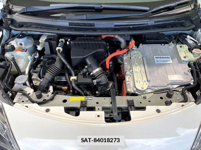 Nissan NOTE 2018-06 7980395-17