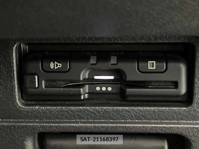 Nissan NOTE 2021-06 7980384-4
