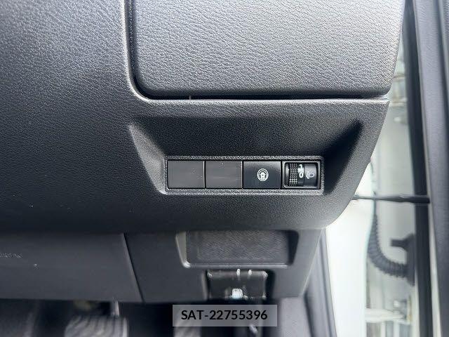 Nissan NOTE 2021-06 7980392-13