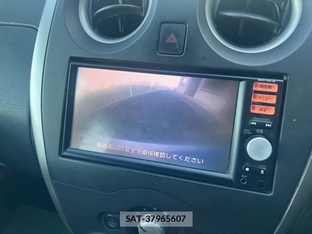 Nissan NOTE 2014-01 7980416-23
