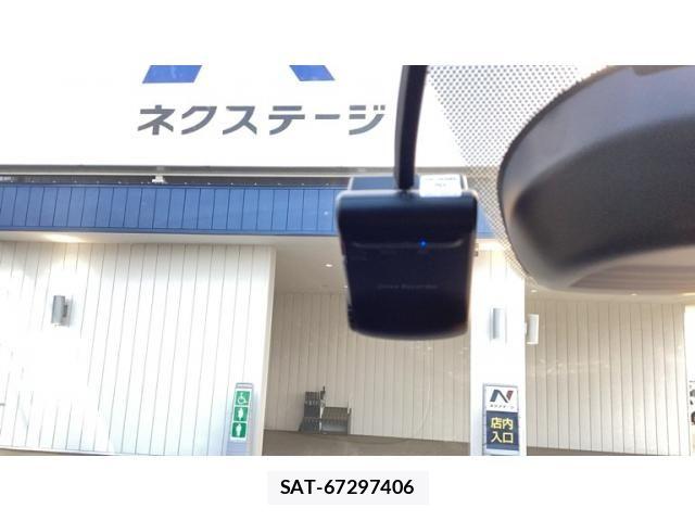 Nissan NOTE 2015-12 7980410-9