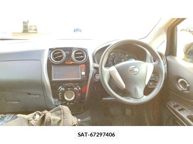 Nissan NOTE 2015-12 7980410-6