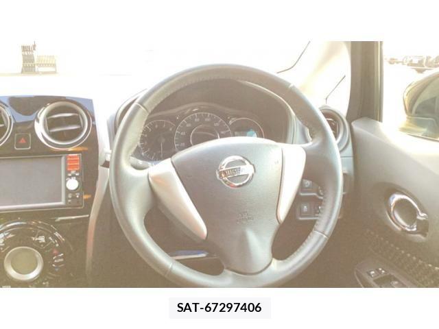 Nissan NOTE 2015-12 7980410-7