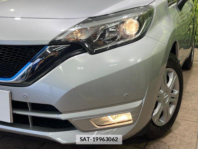 Nissan NOTE 2017-02 7980401-11
