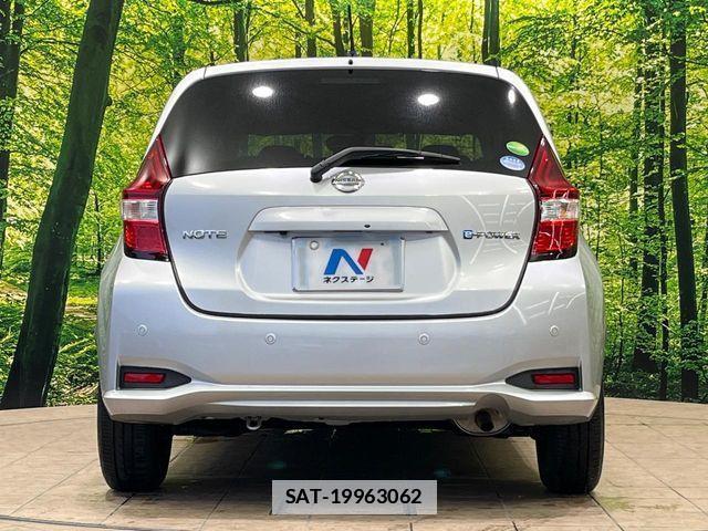 Nissan NOTE 2017-02 7980401-14