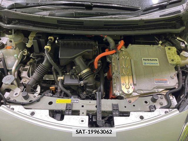 Nissan NOTE 2017-02 7980401-17