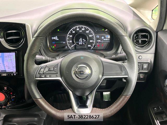Nissan NOTE 2018-03 7980404-10