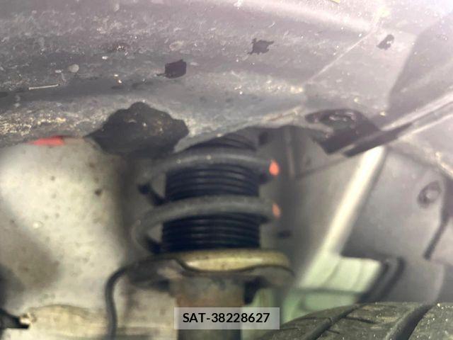 Nissan NOTE 2018-03 7980404-19