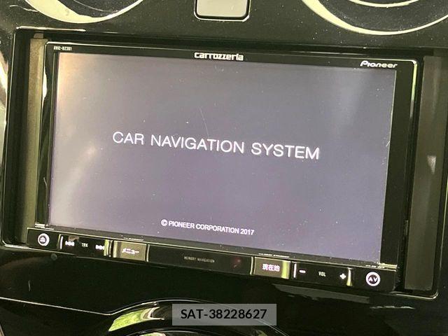 Nissan NOTE 2018-03 7980404-2
