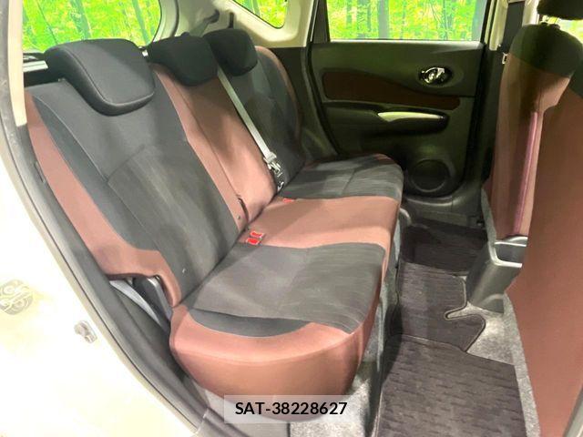 Nissan NOTE 2018-03 7980404-8