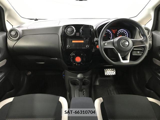 Nissan NOTE 2019-04 7980409-1