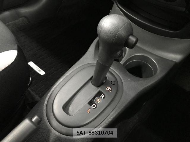 Nissan NOTE 2019-04 7980409-22